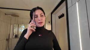 فضيحة عراقية بغداد مسرب: ميرا نوري في مكالمه مع عشيقها – سكس عراقي – مترجم كامل بدون حذف HD
